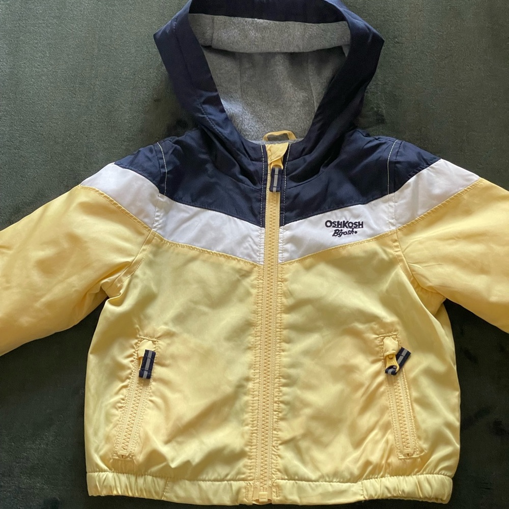 Oshkosh Boys’ Yellow/Navy Blue Jacket. Size 18 Months. Used.